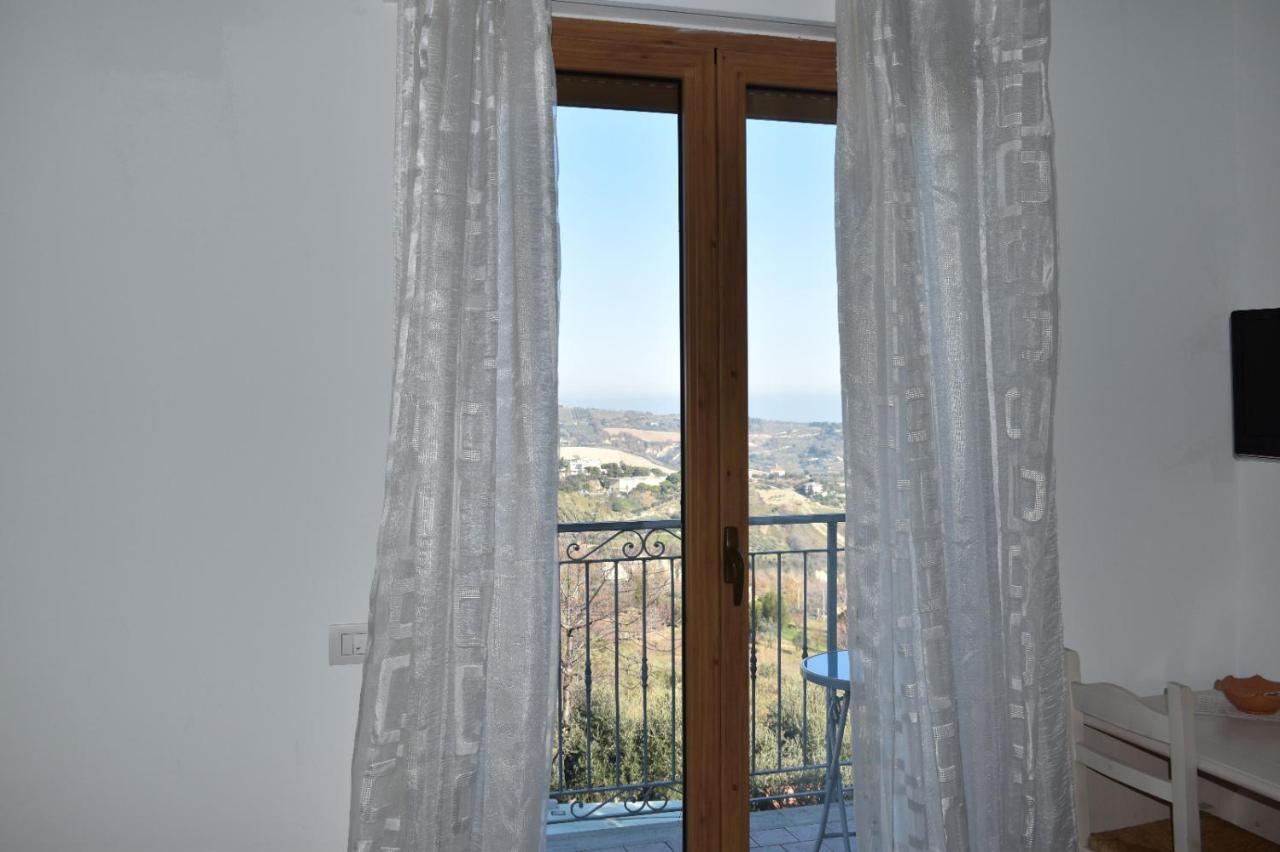 Hostal Casolare Azzurro Acquaviva Picena Exterior foto